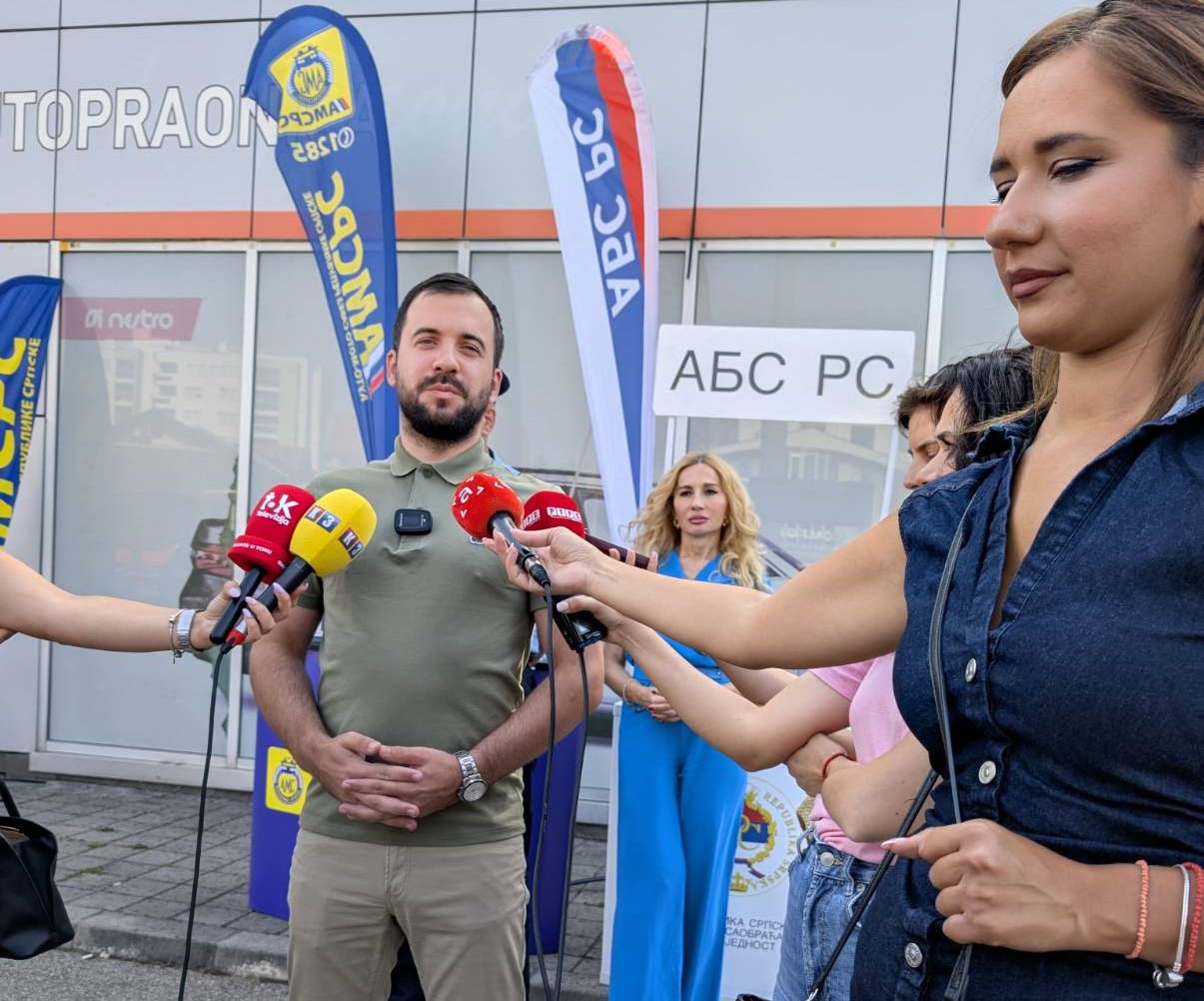 Почела превентивна активност „Или мобилни или волан“